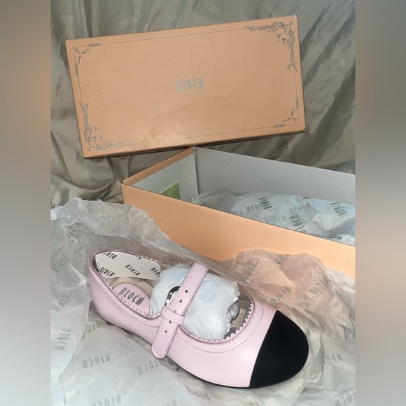 Bloch Cassiopeia Pink Ballet Flats - Picture 6 of 8